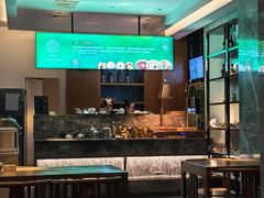 -新盈光·云会所(百丈东路店)