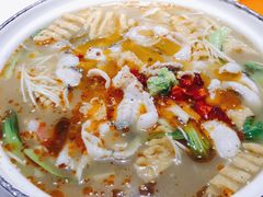 酸菜鱼面（黑鱼）-友达面馆(淮师店)