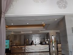 -尊爵天际大饭店 (近台茂)