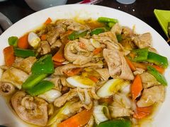 -金卯白肉罩火烧