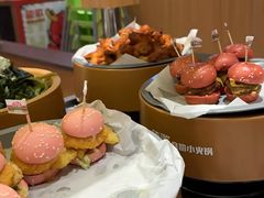 -龍歌自助小火锅(市南金茂湾店)