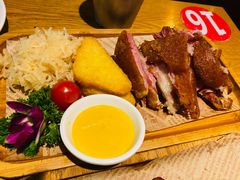 -味德西餐音乐酒吧 Wade's Bar&Grill