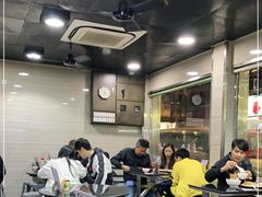 大堂-一哥美食(总店)