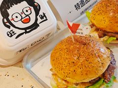 -必胜客(滨江店)