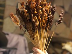 -何师烧烤·香辣蟹·川菜·30年老品牌(太古里旗舰店)