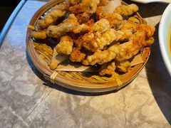-沪小胖小龙虾(淮海中路旗舰店)
