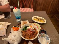 鳗鱼厚蛋烧-嘁嘁茶泡饭