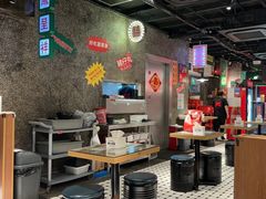 -肥汁米蘭香港米线(定西路店)