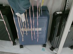 -BIGOFFS 超级折扣(仁恒伊势丹店)