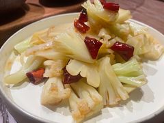花菜梗-肆海小川菜酒馆Wine Bistro (青年路店)