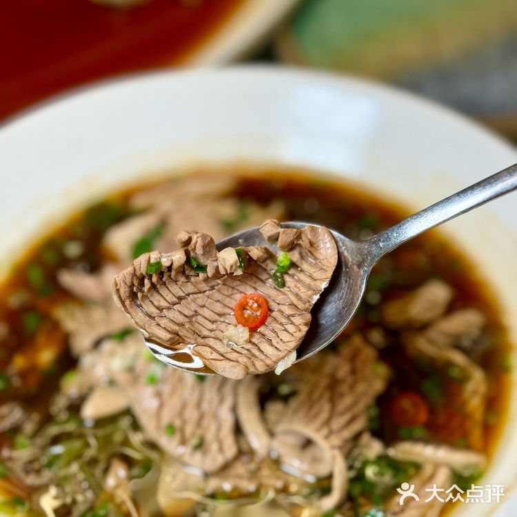 一个隐藏在上海街头的米其林面馆•雲和面馆