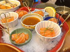 -俊屋料理·烧鸟·寿司·日泰融合菜(星际云汇店)