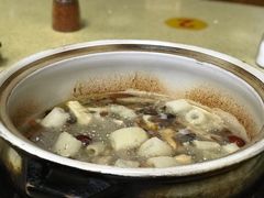 -东巴谷野生菌火锅餐厅