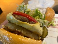 -The Habit Burger Grill 哈比特汉堡(复兴soho店)