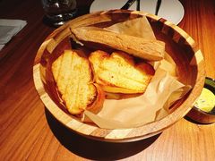 餐前面包-FEELINGS(亚新广场店)