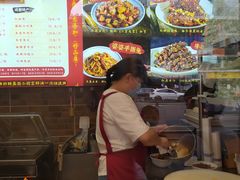 -鑫记婆婆兔·成都特产·兔头手撕兔(太古里店)