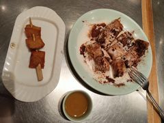 漏奶滑-潮界(LU·ONE凯德晶萃广场店)