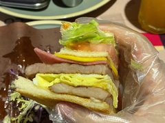 双层猪扒蛋总汇三明治-遇见西木美式餐厅(体育路店)