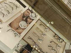 -宝岛眼镜(群光广场店)
