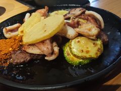 -爱伲PLUS·牛肉海鲜自助火锅(融创店)