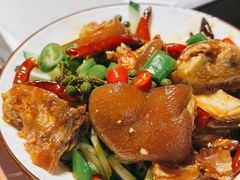 -三个大叔烤羊肉串·歌手驻唱·碳烤鲜肉(西三旗店)