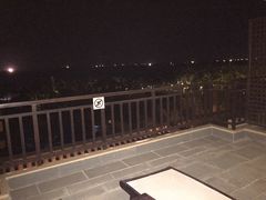 -岘港皇冠假日酒店