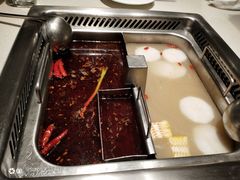 -海底捞火锅鲜切牛肉主题店(长寿路店)