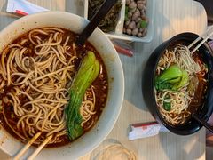 香辣牛肉笋烧面-李先生牛肉面大王(东单店)