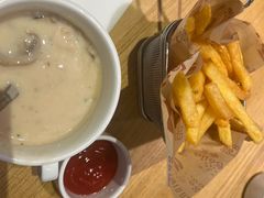 -菲滋意式餐厅(金华银泰城店)