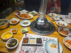 -唯成•韩国炭火烤肉 유성고기