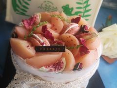 -小苍兰风铃草·礼物蛋糕(沈阳店)