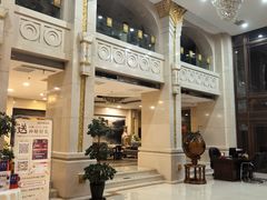 -碧中海汤泉汗蒸酒店