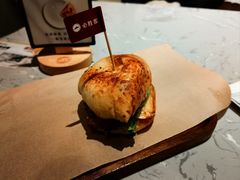 -必胜客(欢乐颂店)