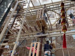 -PIPIKINGDOM皮皮王国欢乐号(欢乐海岸购物中心店)