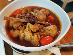 -Chom Cafe and Restaurant