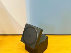 -Apple零售店(华贸购物中心店)