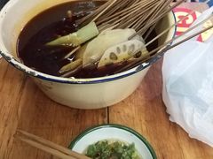 -拈签一笑黄牛肉辣卤串串