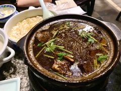 牛腩粉丝砂锅-南京大牌档(香港广场店)