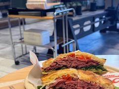 -OUR Bakery(中海环宇荟店)