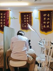 -塑青春&伊肤泉祛痘皮肤管理