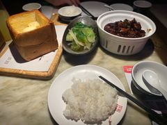 -绿茶餐厅(同成街华联店)