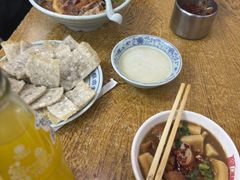 -门框胡同百年卤煮(新街口店)