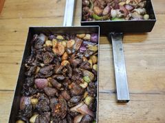 -老东镇啤酒屋海鲜加工·蒸汽海鲜·海鲜烧烤(台东店)