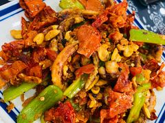 -八两八金·莱芜特色炒鸡(市南漳浦路店)