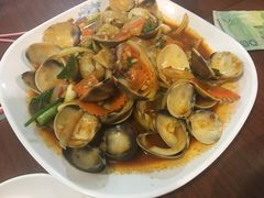 -班赞海鲜市场胖阿姨加工点