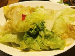 -新梅华·茶点餐厅(欧尚店)