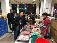 -标记美食新鲜猪杂(兴南大道店)
