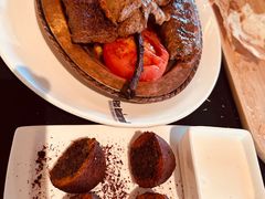 -Efes Turkish & Mediterranean Cuisine 艾菲斯餐厅(陆家嘴店)