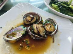 -鹏城人家海鲜酒家·23年老字号(较场尾店)