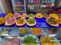 -陇上全荟兰州传统牛肉面(延吉路店)